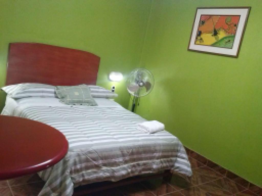 Hostal Real Alcazar Nazca Esterno foto